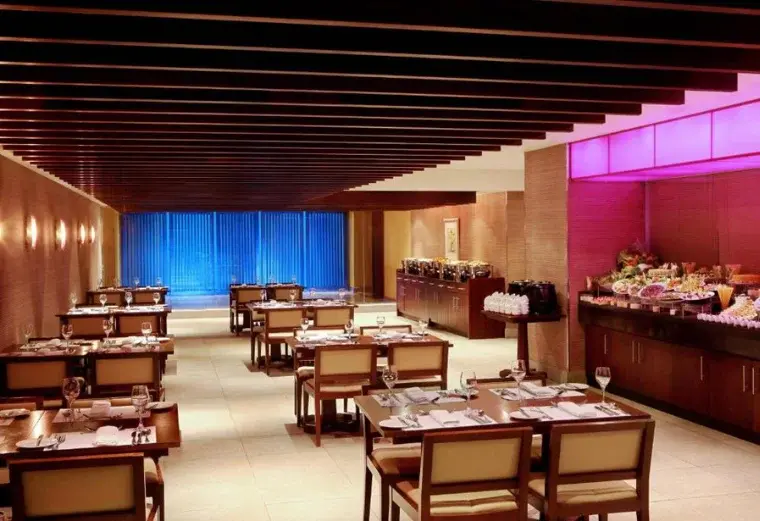 Le Meridien Towers